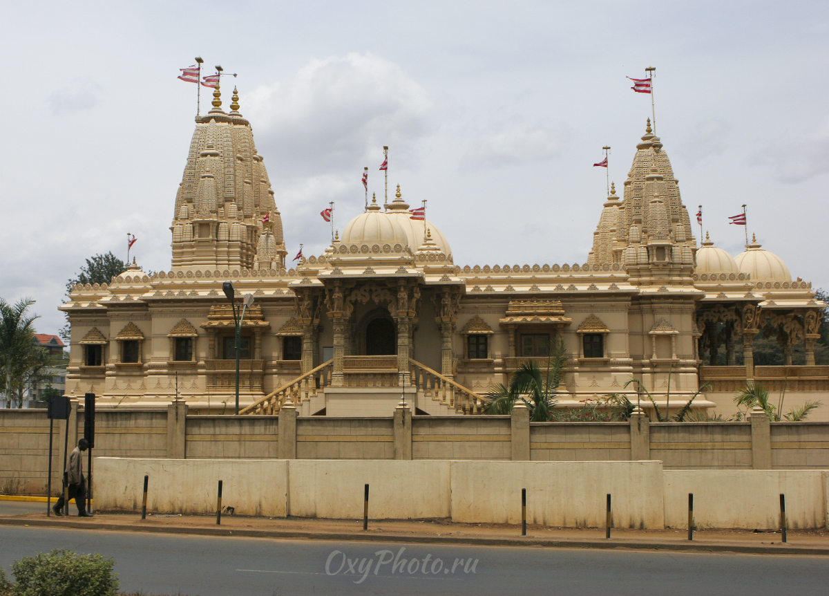 BAPS Shri Swaminarayan Mandir